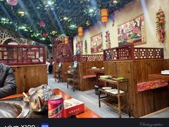 -袁小二大东北铁锅炖(吉祥村总部)