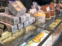 -巴黎贝甜(卫清西路店)