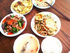 -天鹅到家·保姆月嫂育儿嫂(总店)