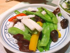 五彩时蔬-云海肴·汽锅鸡·云南菜(领展购物广场·中关村店)
