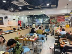 -老何家后安粉·糟粕醋海鲜火锅(三亚湾椰梦长廊店)