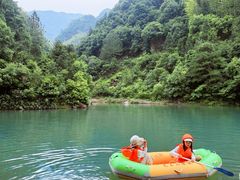 -安吉龙王山峡谷漂流