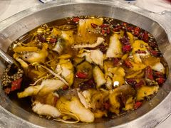 -鑫巴蜀小镇 · 水煮鱼专研店(玉桥店)
