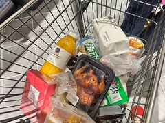 -胖东来生活广场(健康路店)