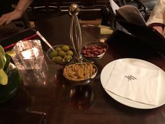 -LONG BAR 廊吧(外滩华尔道夫酒店)