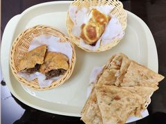 葱花油饼-方中山胡辣汤(顺河路店)