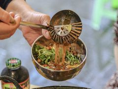 -鸿顺老铁锅美蛙鱼府(解放碑店)