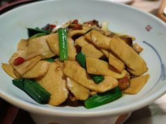 -佬麻雀·新湘菜(珠海金发购物中心店)