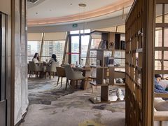 -杏荟旋转餐厅(广州爱群店)