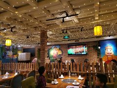 大堂-三个大叔东北烧烤·砂锅菜(西三旗店)