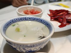 -南京金牛湖巨碗鱼头