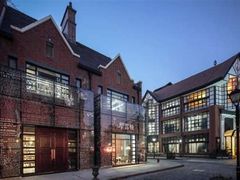 -钟书阁(松江泰晤士小镇店)