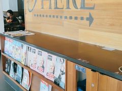 -星巴克(西藏路店)