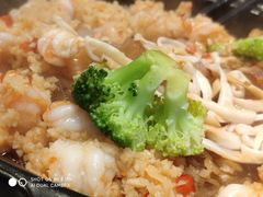 -有红鸡毛店·川菜(建设路店)