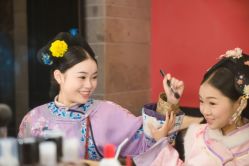 点击看大图 -盘子女人坊古装写真摄影(深圳店)
