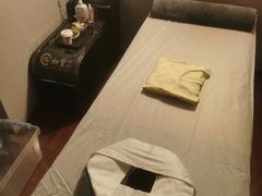 -裕和堂中医推拿艾灸(太古汇臻品店)