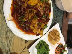 -萨宁音登锡伯风味餐厅(一楼店)