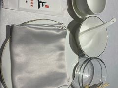 -囍上海鲜火锅酒家(兴宁路店)