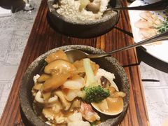 -穹六人间 people 6(岳阳路店)