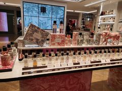 -DIOR迪奥(德基广场女装店)