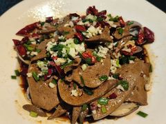 -河畔春天时尚餐厅