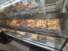 -上海哈尔滨食品厂(汇联商厦店)