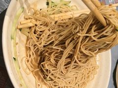 -肥肥虾庄·金牌油焖大虾(杨园滨江时代walk店)