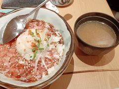 双层金枪鱼泥温泉蛋饭-沼津港渔市(宏伊国际广场店)