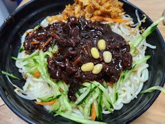 炸酱面-大姨捞面(新安花园店)