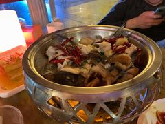 -隔壁老王·家常云南菜(花巷店)