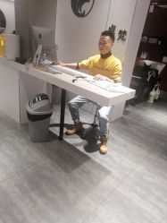 -卓梵美发·精品Salon