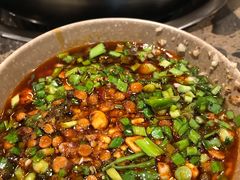 -肖肖酸萝卜鱼火锅(总店)