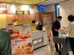 -麦当劳(玉桥中路店)