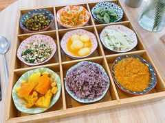 -轻蔬不用等·素食(江苏路店)