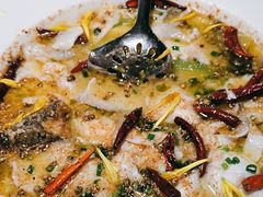 -渔语鱼酸菜鱼新川菜(来福士店)