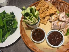 -闫府私房菜·百年鲁菜(恒隆店)