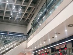 -OXYGYM 奥美氧舱运动中心(领展购物广场·中关村店)