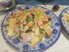 -生态苑农庄(十里画廊遇龙河店)