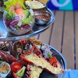 亚龙湾绝美海景享用海鲜大餐🦀