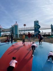 -季高兔窝窝亲子园(上海薰衣草公园店)