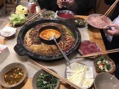 -黄潇洒老火锅(九眼桥宏济巷店)