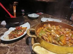 -猪啊牛呀羊啊铜盘烤肉(正大广场店)