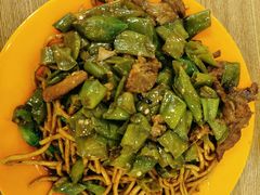 -同济大学本部学苑饮食广场