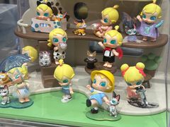 -泡泡玛特POPMART(国金街店)