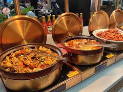 -四囍码头海鲜烧烤自助火锅(外滩南京东路悦荟广场店)