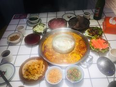 -巴隆门重庆老火锅(太湖路店)