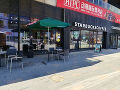-百年港湾奥特莱斯(香炉礁店)