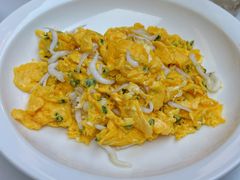 银鱼炒土鸡蛋-二泉园老菜馆·百年无锡菜