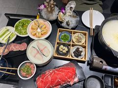-牛牛和牛海鲜粥底火锅(长虹国际城店)