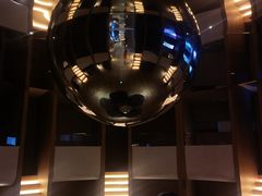 -涨巢·潮玩水疗局